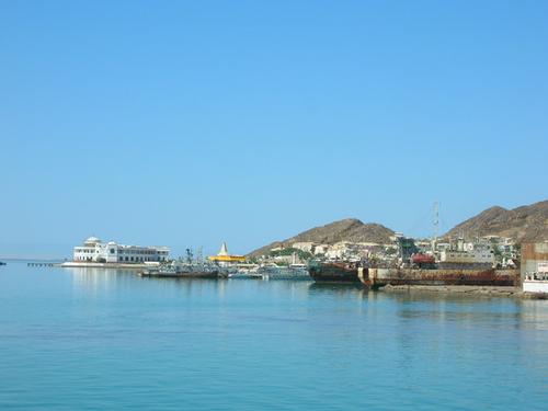 Desert town of Turkmenbashi - now a new yacht club ©  SW